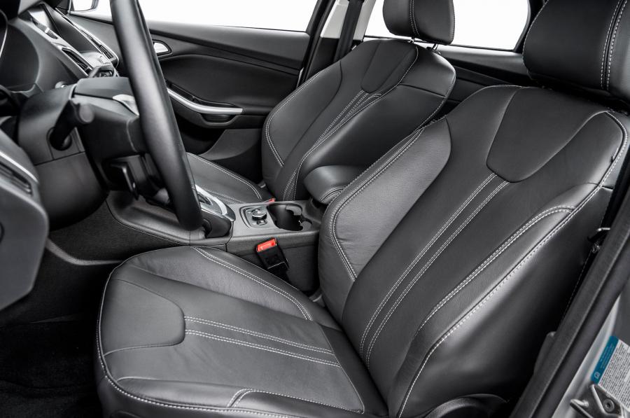  Ford Focus  Titanium 2014 года  (фото 14 из 21)